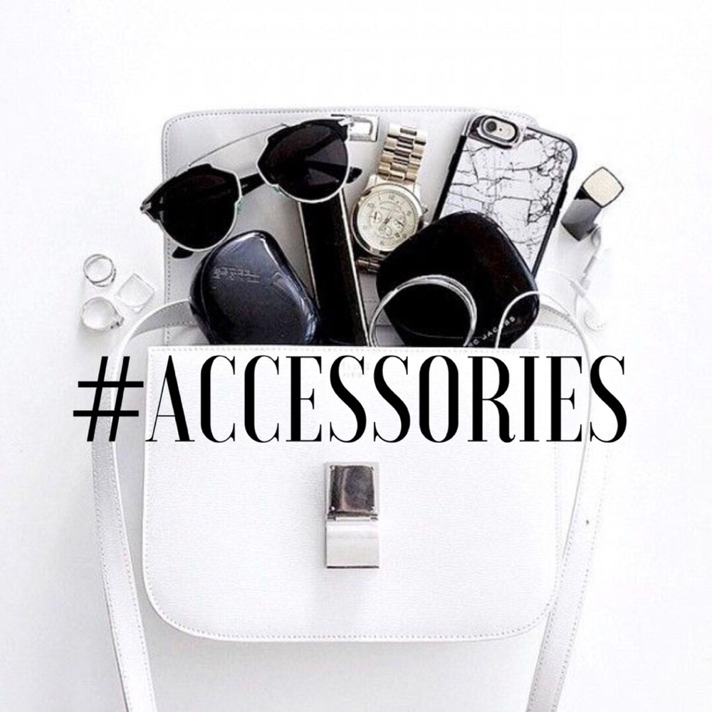 ACCESSORIES: SUNGLASSES / JEWELRY / BELTS / TECH